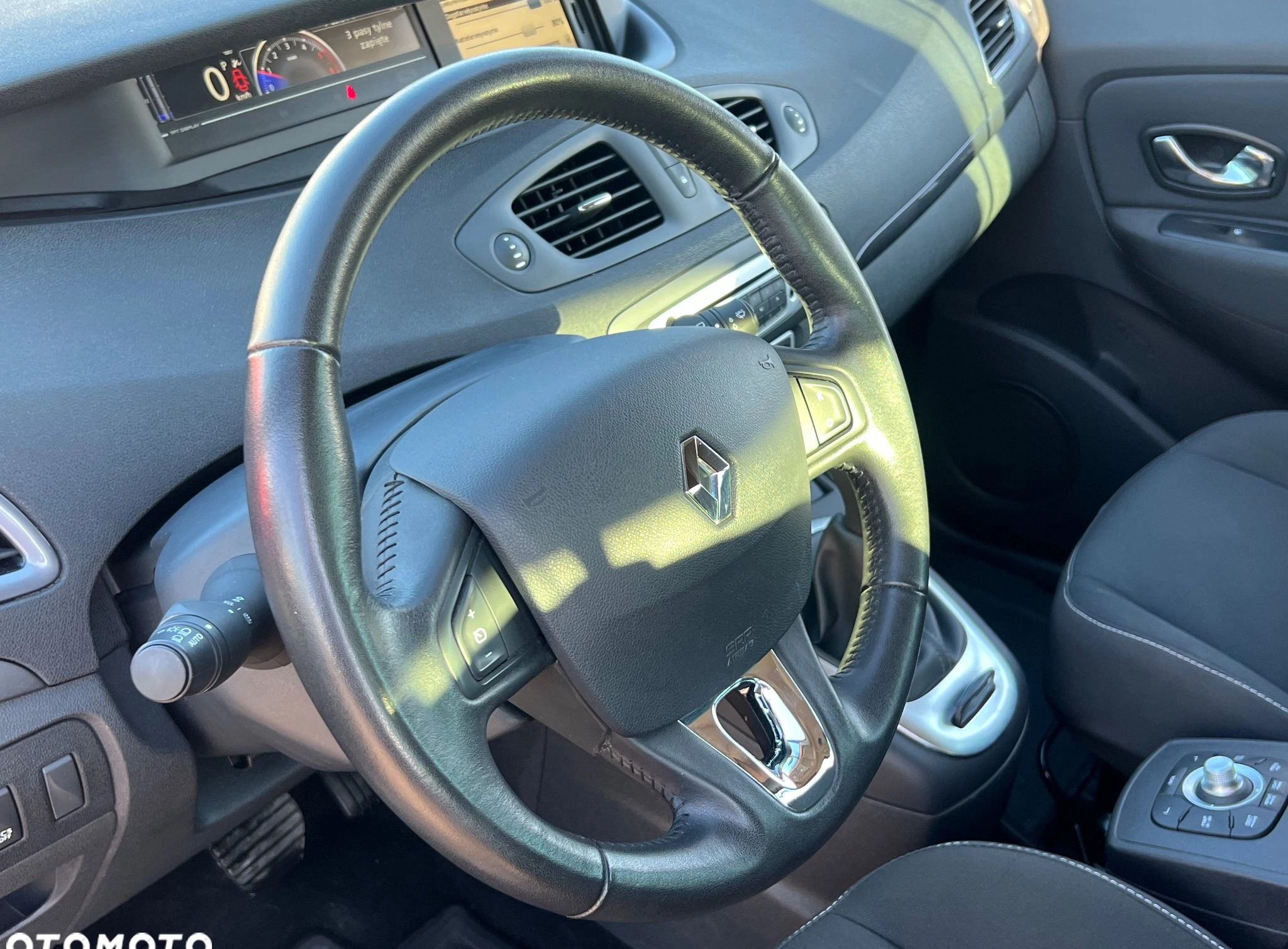 Renault Scenic cena 34900 przebieg: 196000, rok produkcji 2016 z Iłowa małe 631